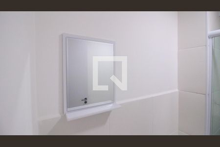 Banheiro de kitnet/studio para alugar com 1 quarto, 32m² em Vila Ema, São Paulo