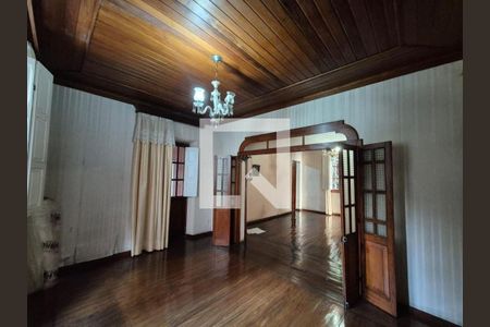 Casa para alugar com 7 quartos, 600m² em Lourdes, Belo Horizonte