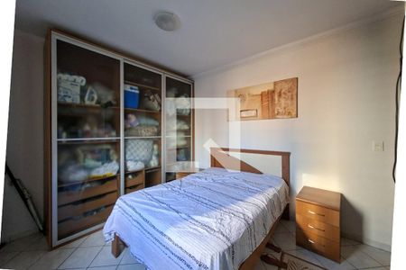 Suite de apartamento para alugar com 2 quartos, 80m² em Vila Tupi, Praia Grande