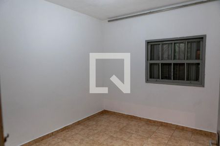 Casa para alugar com 2 quartos, 120m² em Vila Dalva, São Paulo