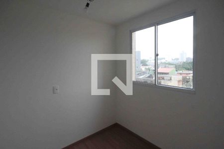 Quarto de apartamento para alugar com 2 quartos, 34m² em Vila Antonieta, São Paulo