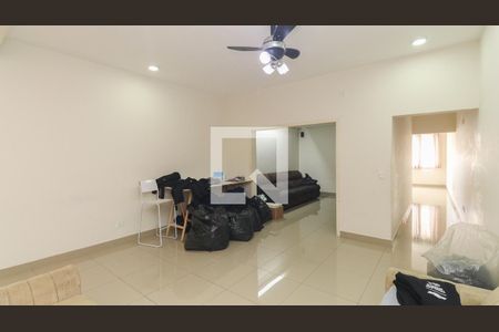 Sala de casa para alugar com 4 quartos, 400m² em Jardim Japao, São Paulo