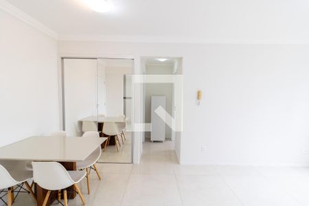 Sala de apartamento para alugar com 1 quarto, 50m² em Santo Antônio, Porto Alegre
