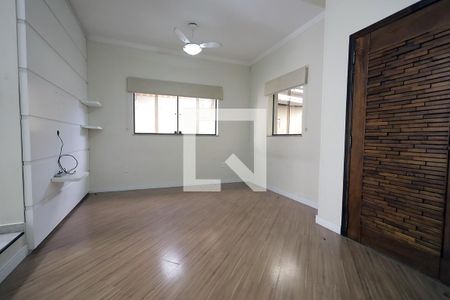 Sala de casa à venda com 3 quartos, 254m² em Vila Claudio, Santo André