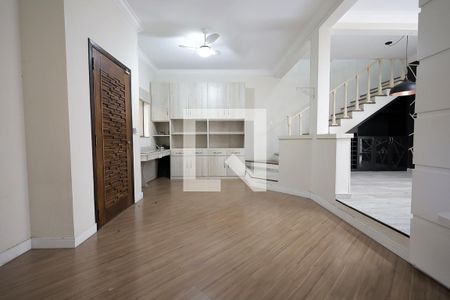 Sala de casa à venda com 3 quartos, 254m² em Vila Claudio, Santo André