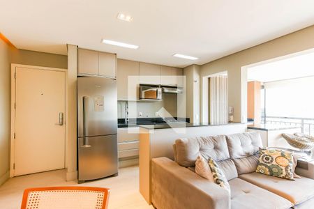 Sala - Cozinha - Lavanderia de apartamento para alugar com 2 quartos, 60m² em Butantã, São Paulo