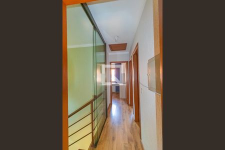 Corredor de casa de condomínio para alugar com 3 quartos, 117m² em Igara, Canoas