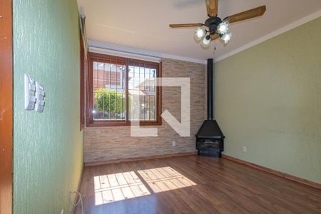 Sala de casa de condomínio para alugar com 3 quartos, 117m² em Igara, Canoas