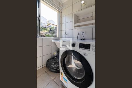 Cozinha e Área de Serviço de apartamento à venda com 2 quartos, 68m² em Vila Dalila, São Paulo