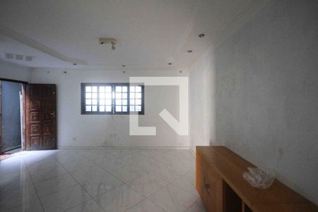 Casa para alugar com 3 quartos, 120m² em Jardim Santa Teresinha, São Paulo