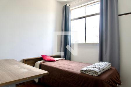 Quarto 1 de apartamento para alugar com 3 quartos, 80m² em Barro Preto, Belo Horizonte