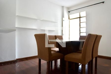 Sala de apartamento para alugar com 3 quartos, 80m² em Barro Preto, Belo Horizonte