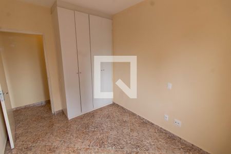 QUARTO 1 de apartamento para alugar com 3 quartos, 70m² em Vila Itapura, Campinas
