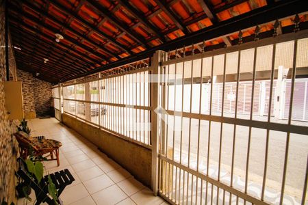 Varanda de casa para alugar com 8 quartos, 250m² em Nova Mirim, Praia Grande