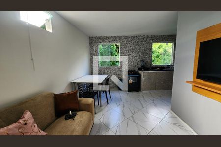 Sala de apartamento para alugar com 1 quarto, 45m² em Brotas, Salvador