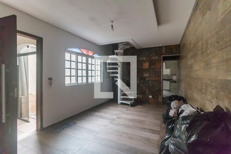 Sala/Sala de Jantar de casa para alugar com 3 quartos, 170m² em Jardim Pereta, Poá