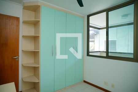 Quarto 1 de apartamento para alugar com 3 quartos, 110m² em Piratininga, Niterói