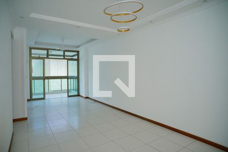 Sala de apartamento para alugar com 3 quartos, 110m² em Piratininga, Niterói