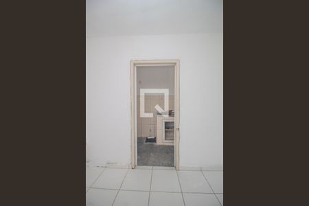 Cozinha de apartamento para alugar com 2 quartos, 53m² em Jardim Botânico, Porto Alegre