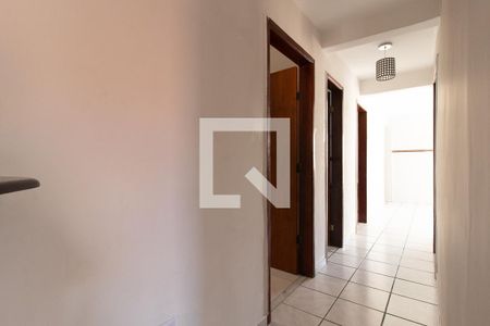 Corredor de casa para alugar com 3 quartos, 100m² em Xaxim, Curitiba