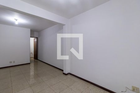 Sala de casa de condomínio para alugar com 3 quartos, 109m² em Dona Clara, Belo Horizonte