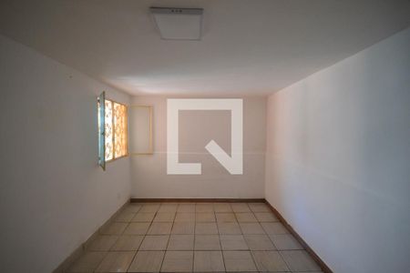 Quarto 1 de casa para alugar com 1 quarto, 60m² em Dois Irmãos, Nova Iguaçu