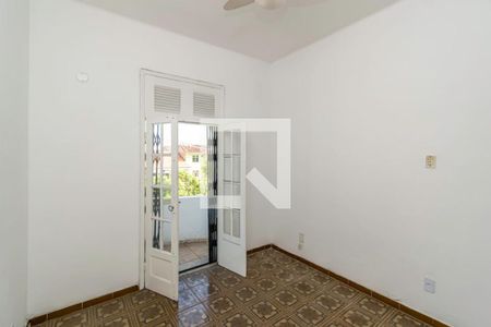 Quarto 1 de apartamento para alugar com 2 quartos, 58m² em Vila Kosmos, Rio de Janeiro