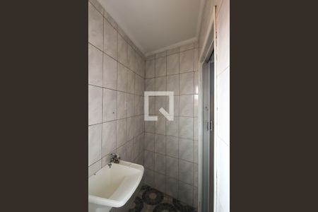 Banheiro de apartamento para alugar com 1 quarto, 70m² em Vila Ema, São Paulo