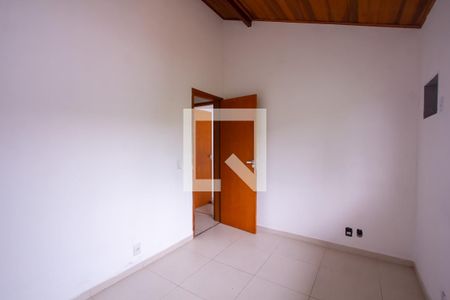 Quarto 1 de casa de condomínio para alugar com 3 quartos, 110m² em Maria Paula, São Gonçalo