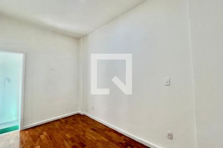 Sala de apartamento à venda com 1 quarto, 32m² em Leme, Rio de Janeiro