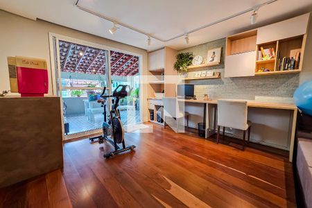 Casa à venda com 3 quartos, 236m² em Parque Jaçatuba, Santo André