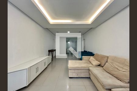 Sala de apartamento para alugar com 3 quartos, 100m² em Centro, Florianópolis