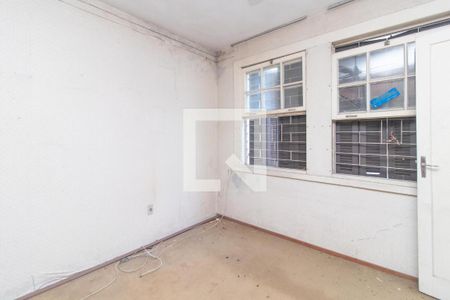 Quarto 2 de casa à venda com 5 quartos, 320m² em Santana, Porto Alegre