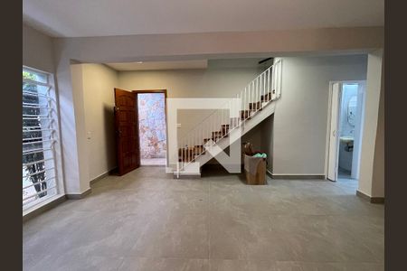 Sala de casa para alugar com 3 quartos, 180m² em Parque Continental, São Paulo