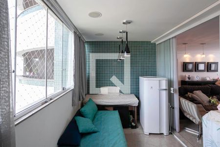 Varanda da sala de apartamento à venda com 3 quartos, 174m² em São José, Belo Horizonte