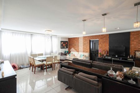 Sala de apartamento à venda com 3 quartos, 174m² em São José, Belo Horizonte