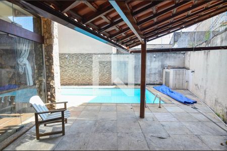 Sala de casa à venda com 4 quartos, 504m² em São Francisco Xavier, Rio de Janeiro