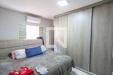 Suite de casa para alugar com 3 quartos, 200m² em Laranjeiras, Uberlândia
