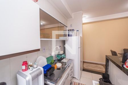 Cozinha de apartamento para alugar com 2 quartos, 52m² em Penha de França, São Paulo
