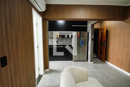 Sala de apartamento para alugar com 2 quartos, 4m² em Guilhermina, Praia Grande