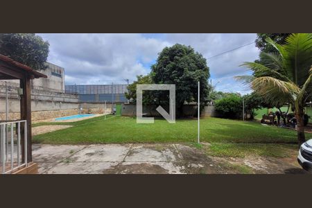 vista suite de casa para alugar com 3 quartos, 950m² em Betim Industrial, Betim