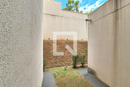Vista da sala de apartamento para alugar com 2 quartos, 50m² em Jardim do Lago Continuacao, Campinas