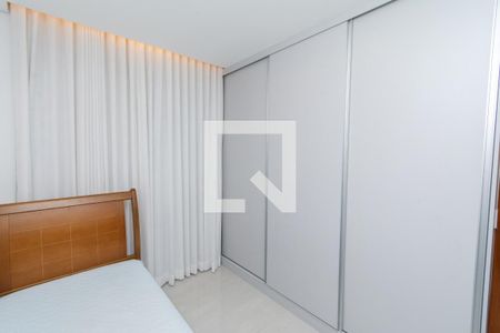 Quarto 2 de apartamento à venda com 3 quartos, 154m² em Novo Eldorado, Contagem