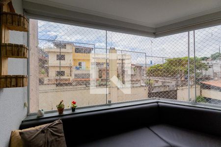 Sala de estar de apartamento à venda com 3 quartos, 69m² em Vila Santana, São Paulo