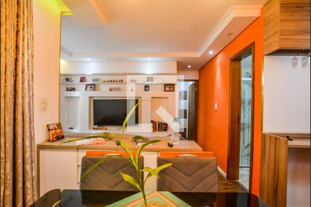 Sala de apartamento para alugar com 2 quartos, 68m² em Parque Jaçatuba, Santo André