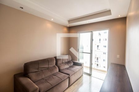 Sala de apartamento para alugar com 3 quartos, 68m² em Jardim Tupanci, Barueri