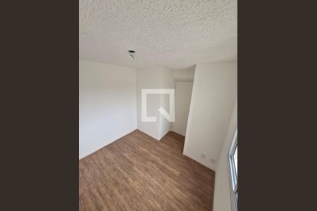 Quarto de apartamento para alugar com 2 quartos, 32m² em Jardim Soares, São Paulo