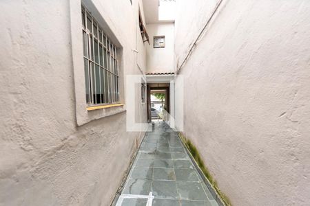 Corredor de casa à venda com 3 quartos, 145m² em Jardim Regina Alice, Barueri