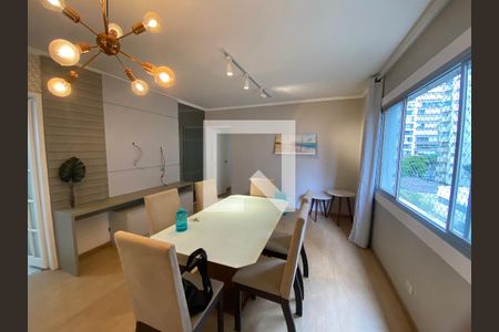 Sala de apartamento para alugar com 3 quartos, 91m² em Brooklin Novo, São Paulo