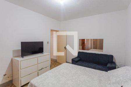 Quarto 1 de casa para alugar com 2 quartos, 130m² em Nova Floresta, Belo Horizonte